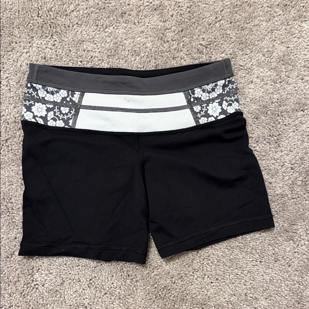 lululemon athletica Black Shorts with Gray Floral Waistband